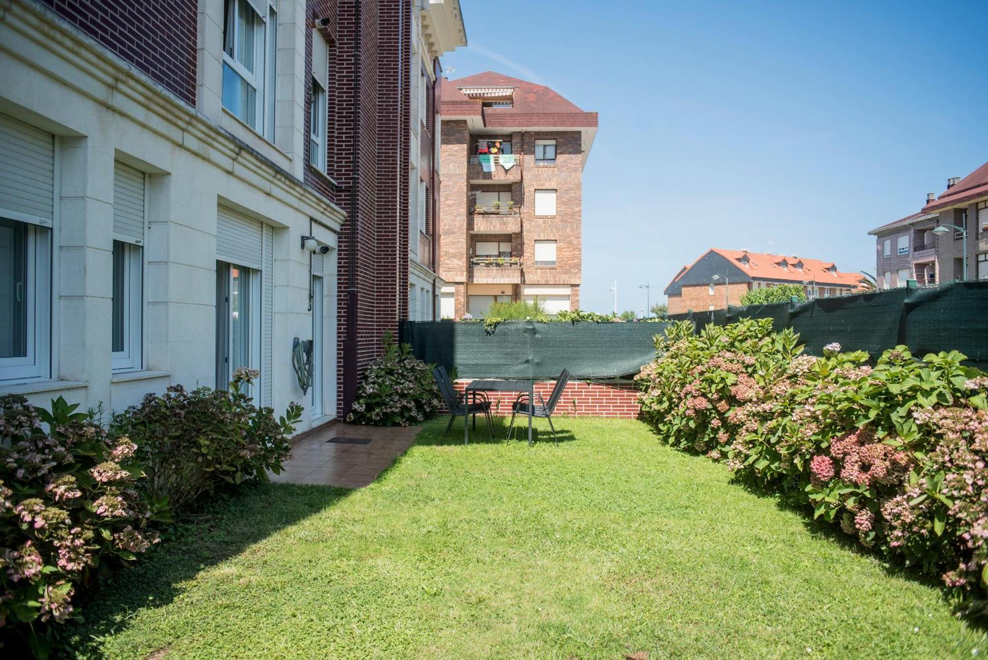 Apartamentos Somo Buitenkant foto